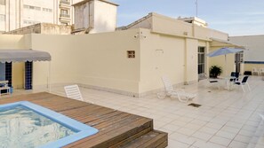 Swimming pool,Balcony / Terrace