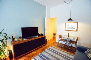 Living Room,TV and multimedia