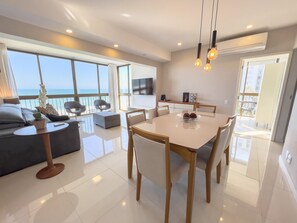 Dining area,Living Room