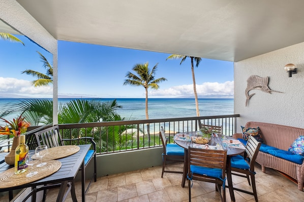 Hale Mahina A202 lanai ocean view 1