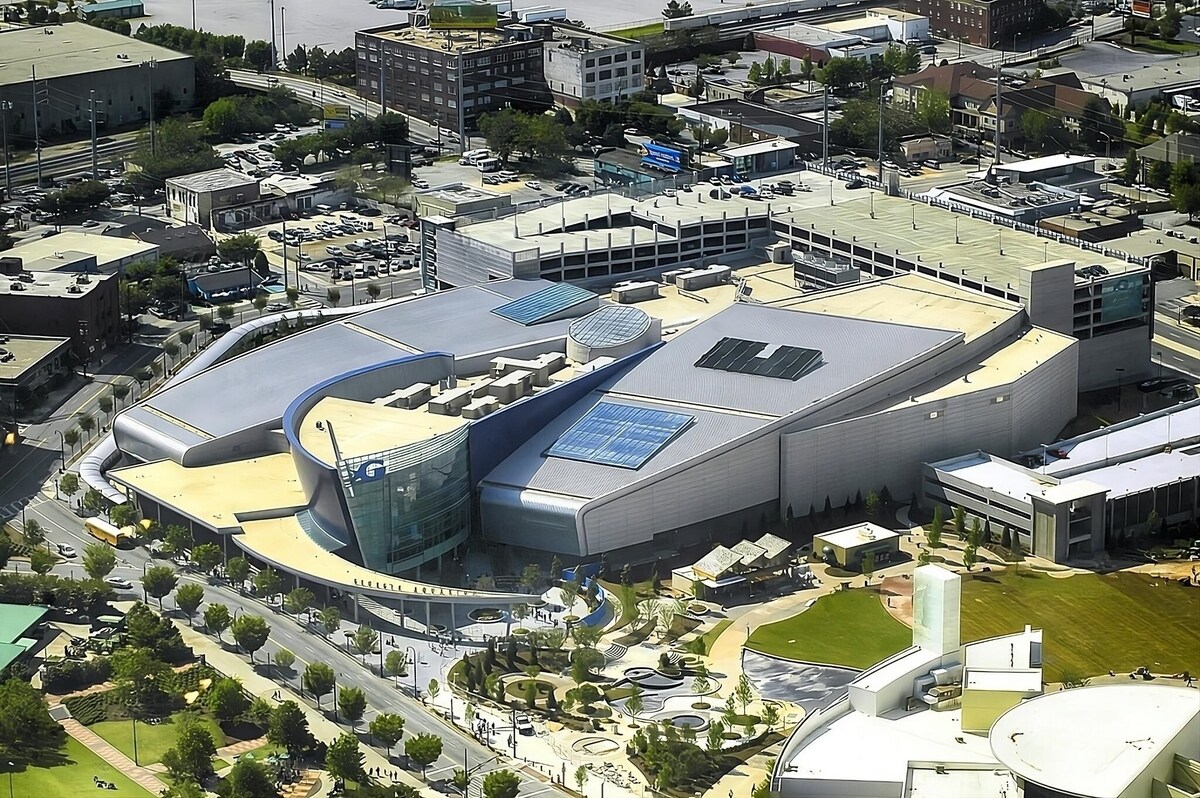 Main Image