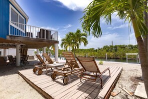 Immerse yourself in the captivating beauty of nature at Rising Sun and bask in its serene splendor.