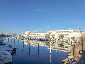 Yachthafen, Himmel, Wasser, Reflexion, Hafen, Hafen, Dock, Meer, Wolke, Berg