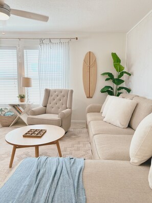 Living Room (1)