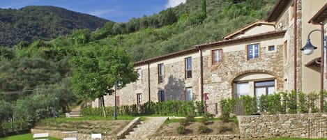 Pino - Case del Grillo - Tuscanhouses