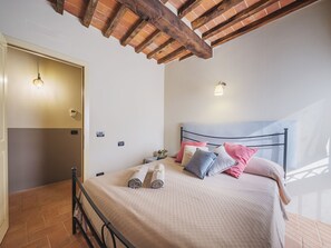 Le Case Del Grillo - Il Pino - Tuscanhouses