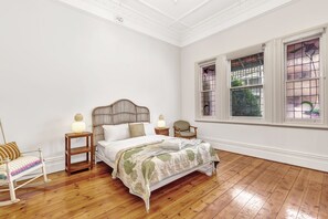 Comfortable living space for relaxation. (2)