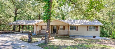 Jackson Vacation Rental | 3BR | 2BA | 1,505 Sq Ft | 1 Step to Enter