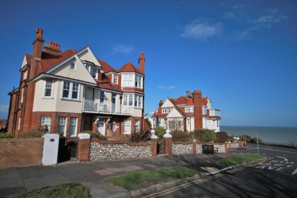 Edwardian Corner House