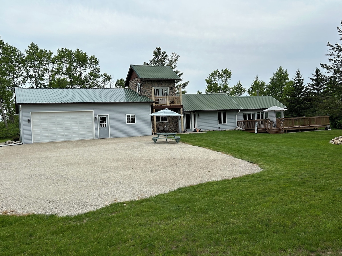 Main Image