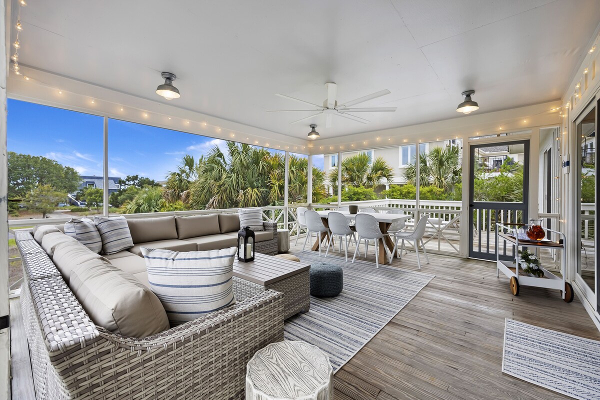 Escape to Seabrook! Steps to Beach! Pool and Club Access!