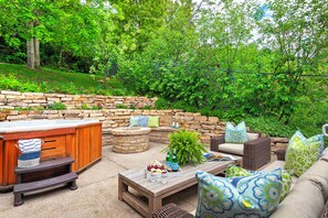 Private hot tub and fire table