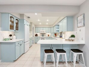 Open Kitchen
