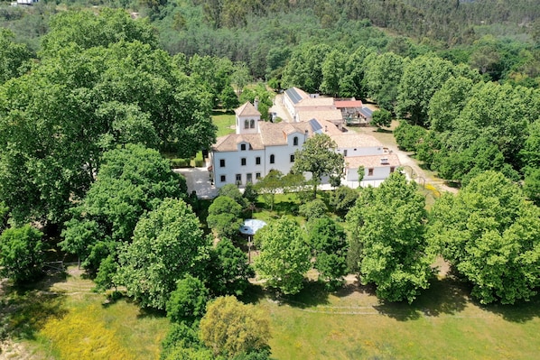 Quinta do Areal in over 12 hectares of woodland and pasture