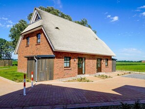 Ferienhaus 16 "Gut Tossens"