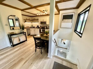 Dining Room & Kitchen