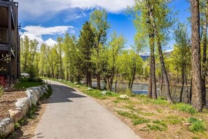 Exterior - River West 924 - Silverthorne Vacation Rental