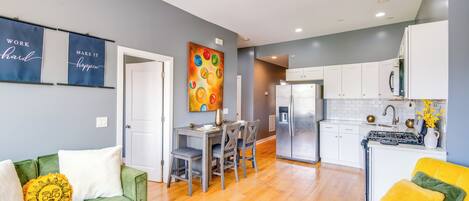 Chicago Vacation Rental | 3BR | 1BA | Stairs to Enter | 1,200 Sq Ft