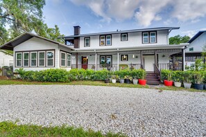 House Exterior | Back Deck | Garage (1 Vehicle) | Shared Driveway (2 Vehicles)