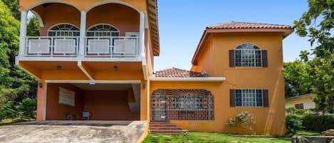 House, Hacienda, Grass, Waterfront, Roof