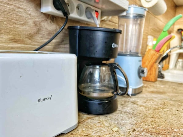 Kaffe och/eller kaffebryggare