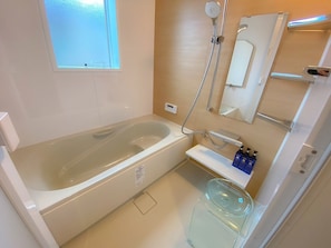 bathtub