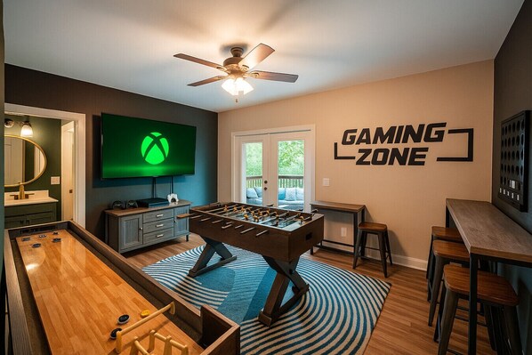 Spielezimmer