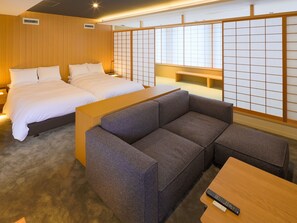 ・[Premier suite twin example] From the design stage, we are particular about the size of the room so that our guests can stay comfortably.