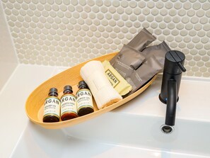 ・Equipped with bath amenities. It is possible to stay comfortably