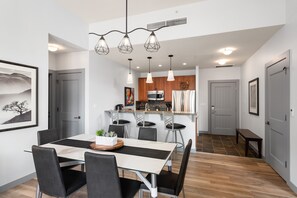 Dining Room looking at Kitchen