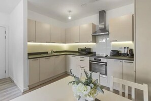Kitchen & Dining Table