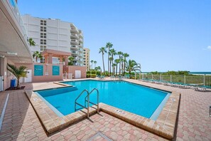 Complex heated Pool