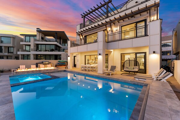 The Beach Front 2.0 Private Pool