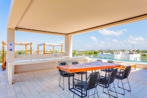 This can be a great place to dine or have for your office for the day