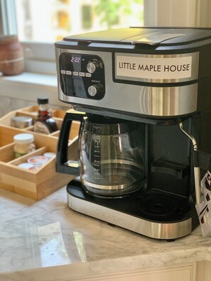 Kaffe och/eller kaffebryggare