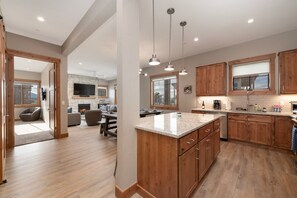 Private kitchen