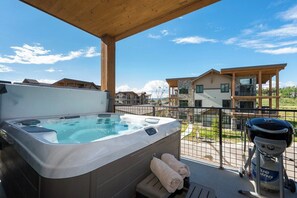 屋外スパ浴槽