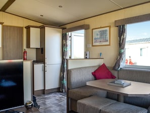 Dining Area | Lakeland View 69 - Bonnie Escapes, Southerness