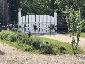 Enceinte de l’hébergement