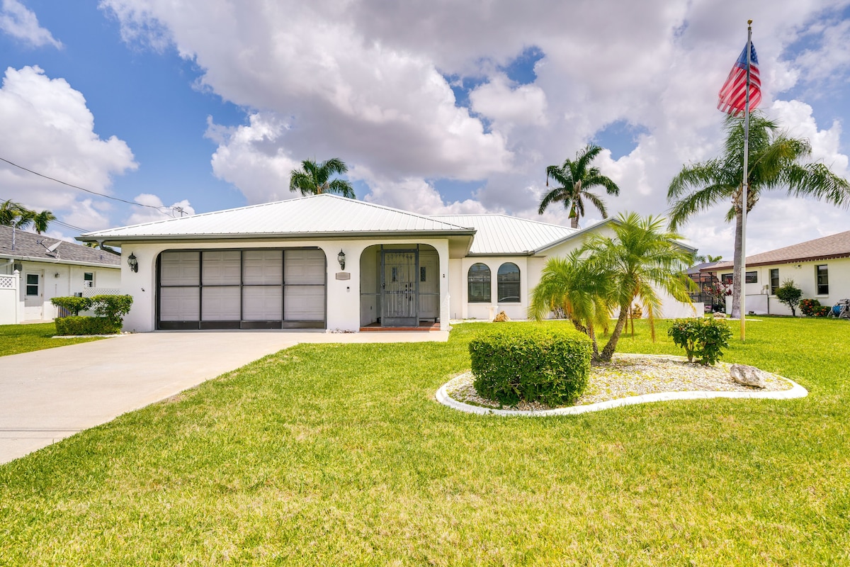 Canalfront Cape Coral Home w/ Lanai & Pool!