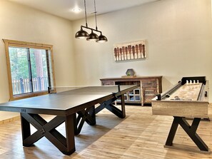 Spielezimmer