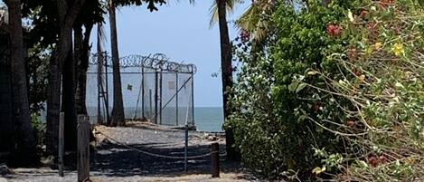 Playa Malibu Beach access from our gate.