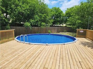 Pool w/ deck; perfect for summer