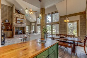 Kitchen Main level