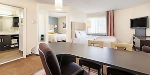 Unit with Two Double size beds
