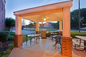 Bbq Facilities