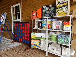 Spielezimmer