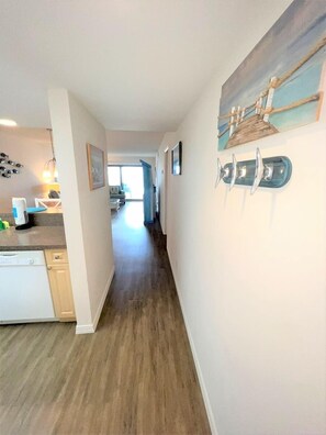 Entry Foyer / Dining / Kitchen