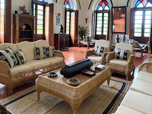 VILLA LOU GOA
Heritage Portuguese House built 1903
Private Pool