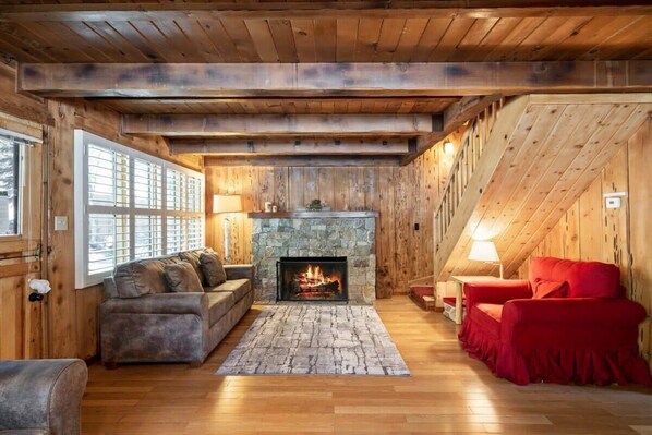 Escape to this classic 3-bedroom Tahoe cabin, a home brimming with rustic charm and all the comforts you need for a mountain retreat!